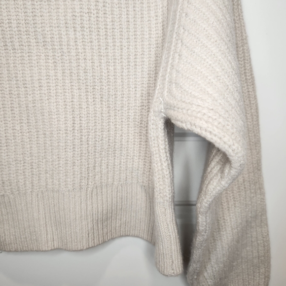 Aritzia Wilfred Montpellier Merino Wool Waist Cream Turtleneck - Picture 8 of 8